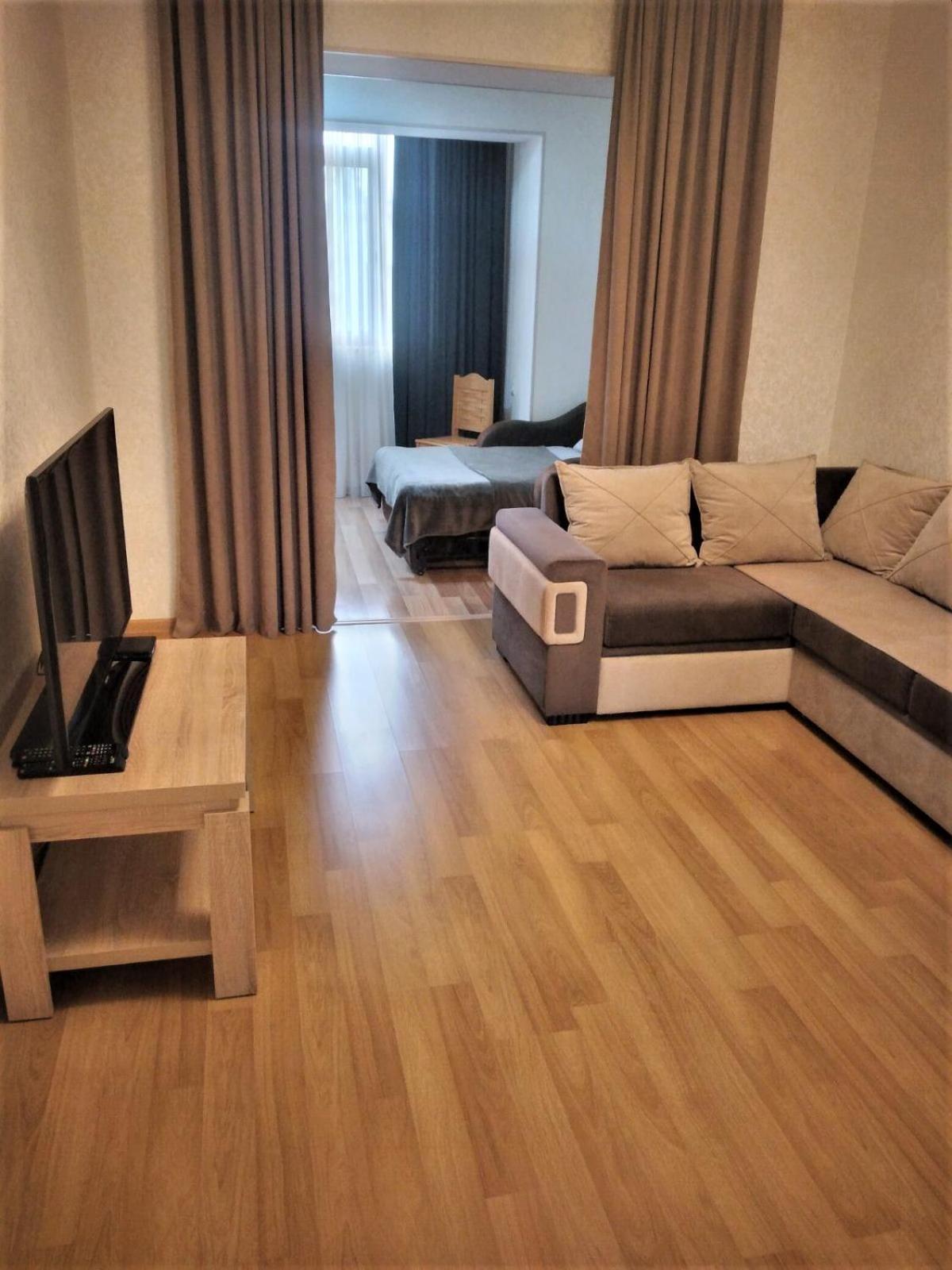 Izi'S Cozy Apartment Kutaisi Luaran gambar