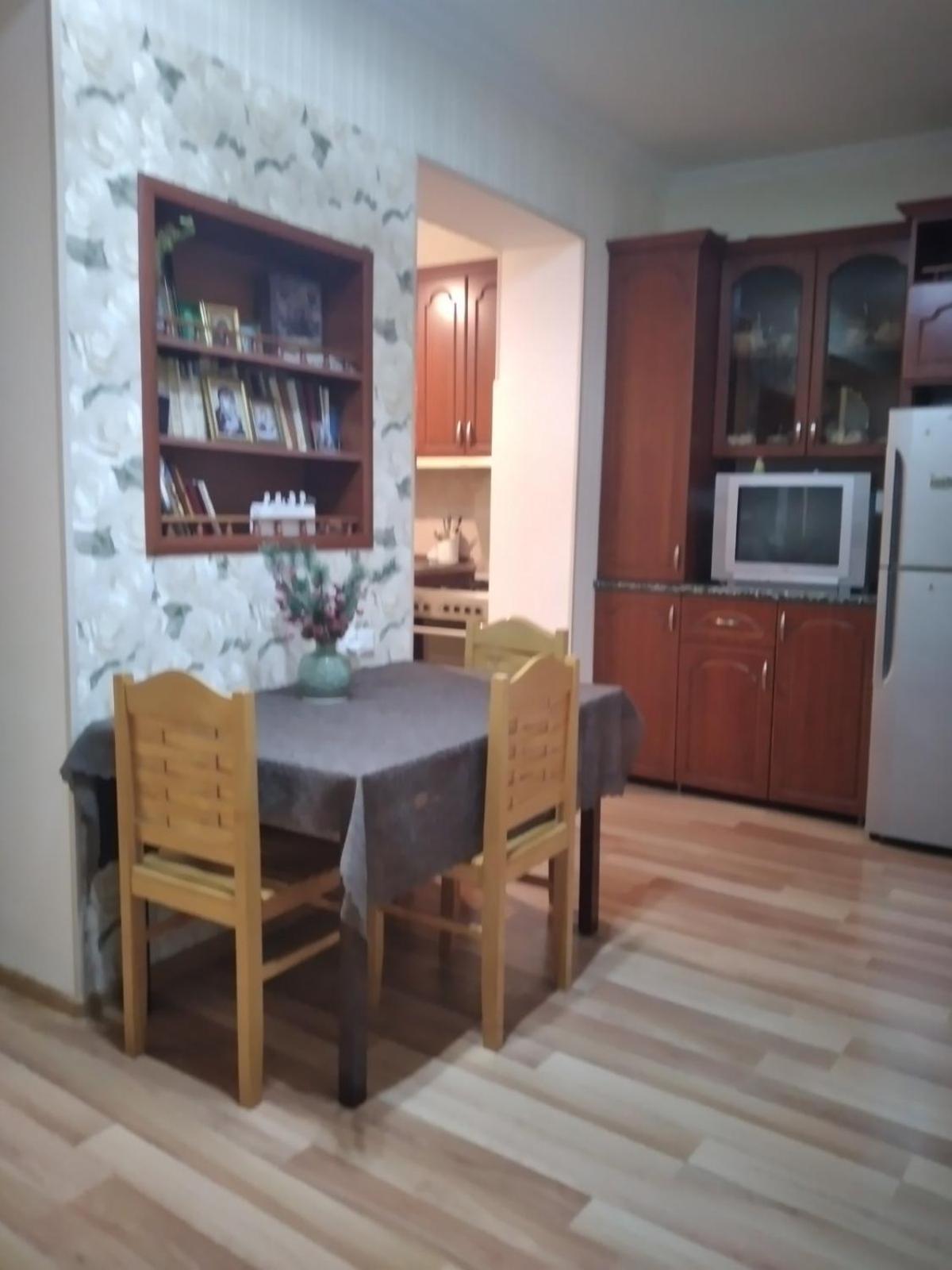 Izi'S Cozy Apartment Kutaisi Luaran gambar